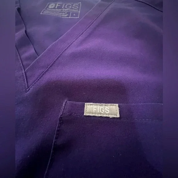 Figs Purple Scrub Set - Picture 4 of 9